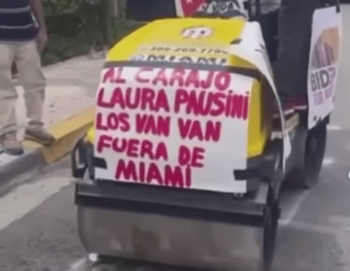 «Comunista e castrista»: la protesta degli esuli cubani contro Laura Pausini