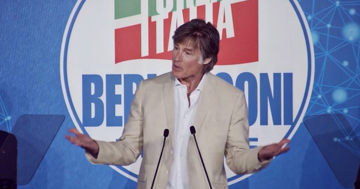 Da Ronn Moss ai consigli di “mamma Rosa”, Forza Italia sta diventando una grande operazione nostalgia?