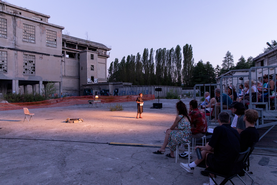 Anna Karasinska ph @pietrobertora Santarcangelo Festival 2022