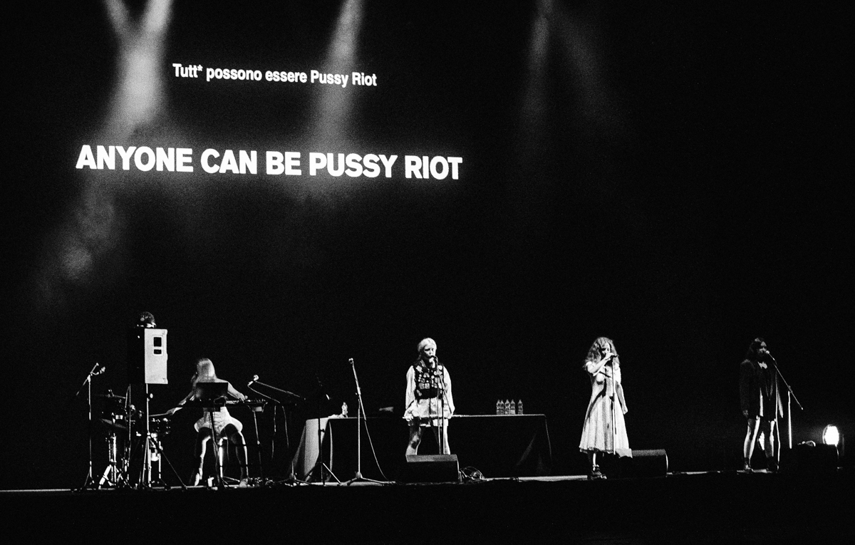 Cinque cose da dire sul concerto italiano delle Pussy Riot
