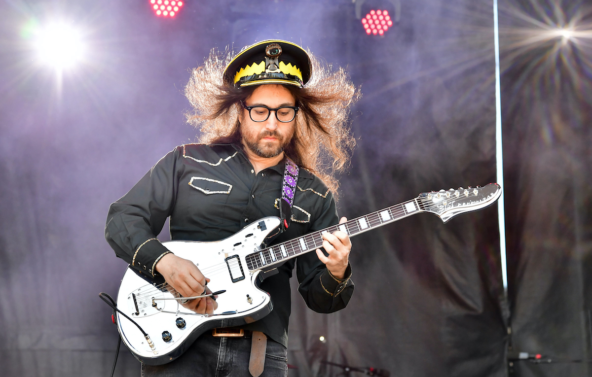 Che trip ‘Asterisms’, il nuovo album genreless di Sean Ono Lennon