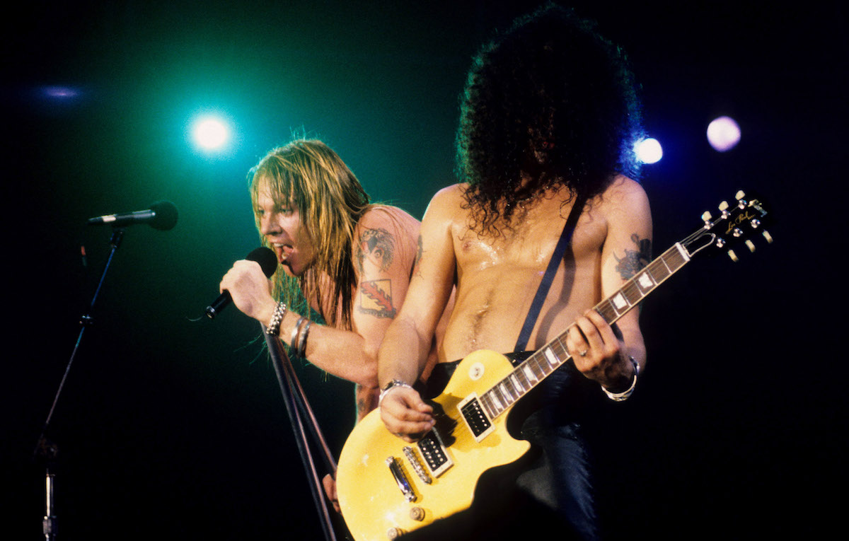 Il nuovo box set dei Guns N’ Roses e il paradosso d’essere outsider di successo