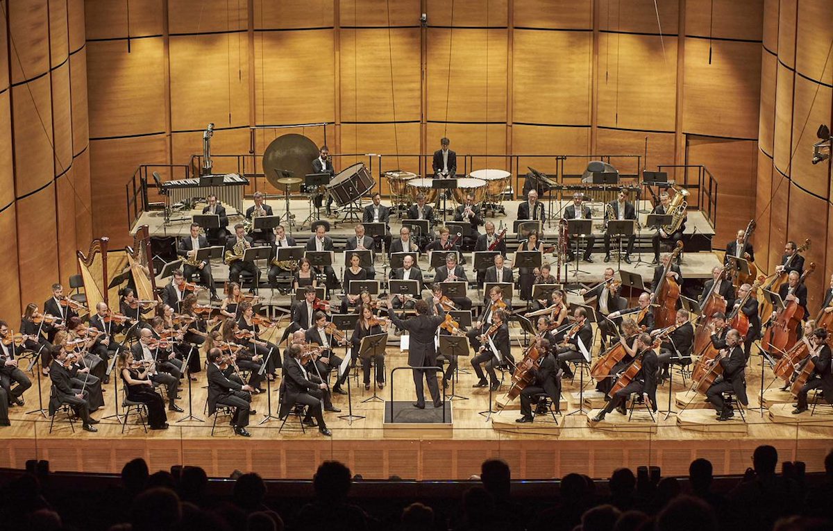 John Axelrod ci spiega perché dirigerà l’Orchestra Sinfonica di Milano nei panni di Darth Vader