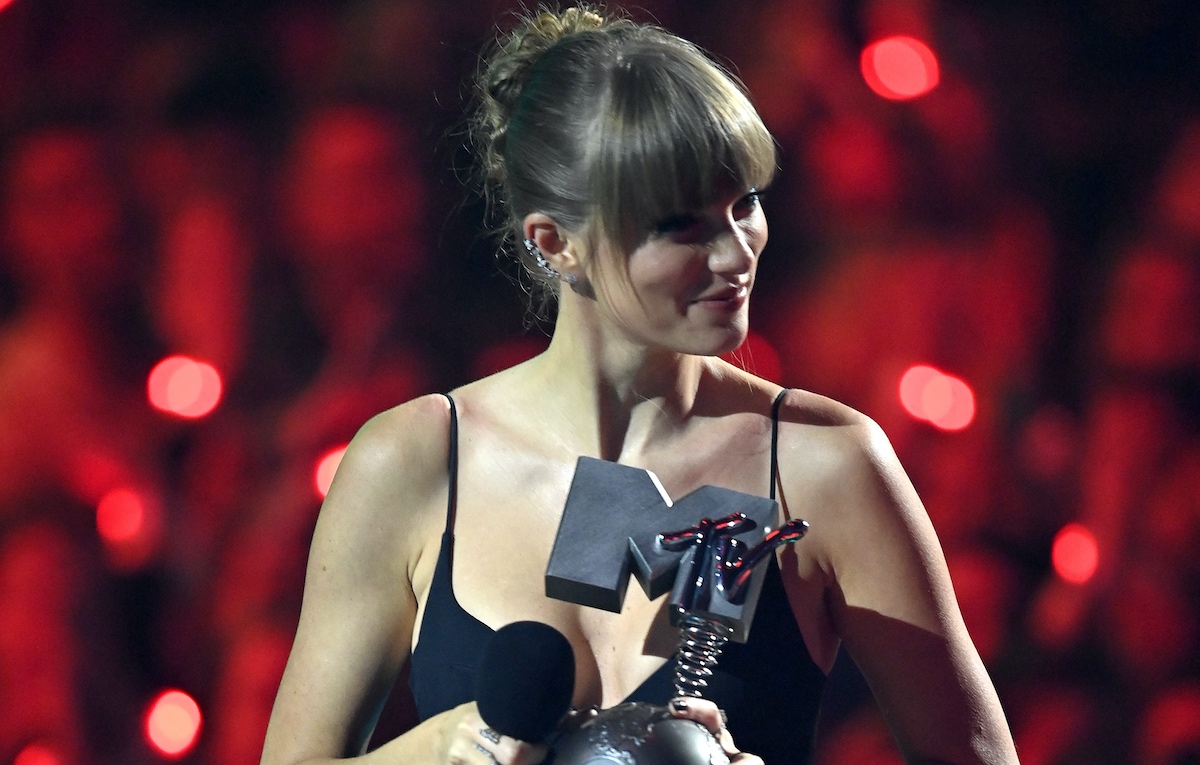 MTV EMA 2022: Taylor e il resto scompare