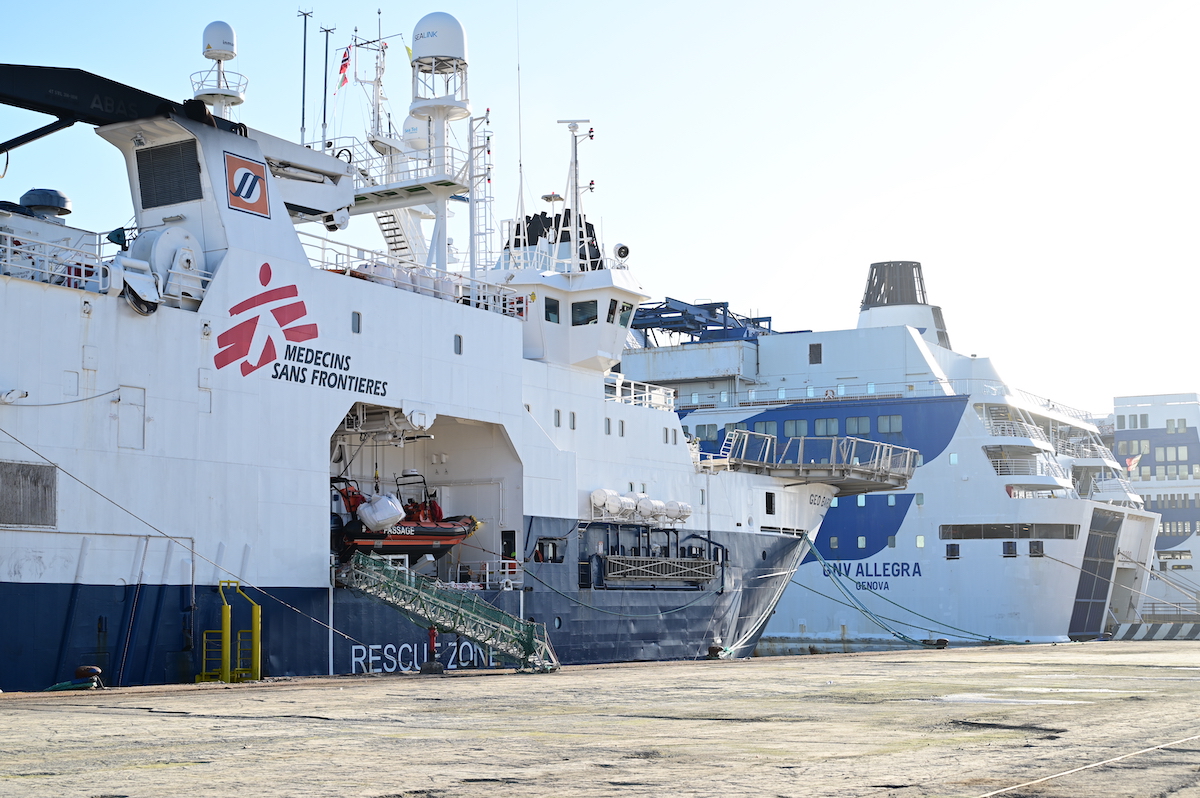 La guerra del governo Meloni contro le navi umanitarie è propaganda spicciola