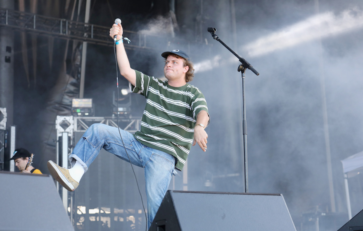 Avete tempo per ascoltare le 199 nuove canzoni di Mac DeMarco?