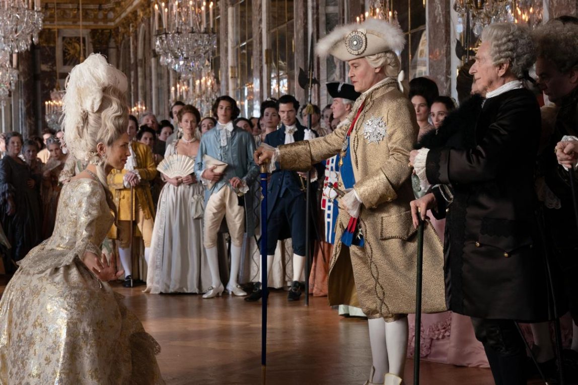 Maïwenn nei panni di Jeanne du Barry e Johnny Depp in quelli di re Luigi XV