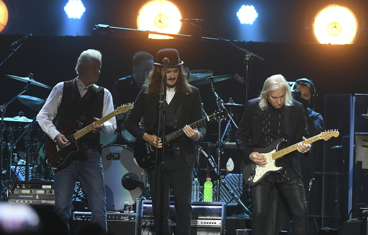 Gli Eagles hanno annunciato il tour dell’addio: «È il nostro canto del cigno»