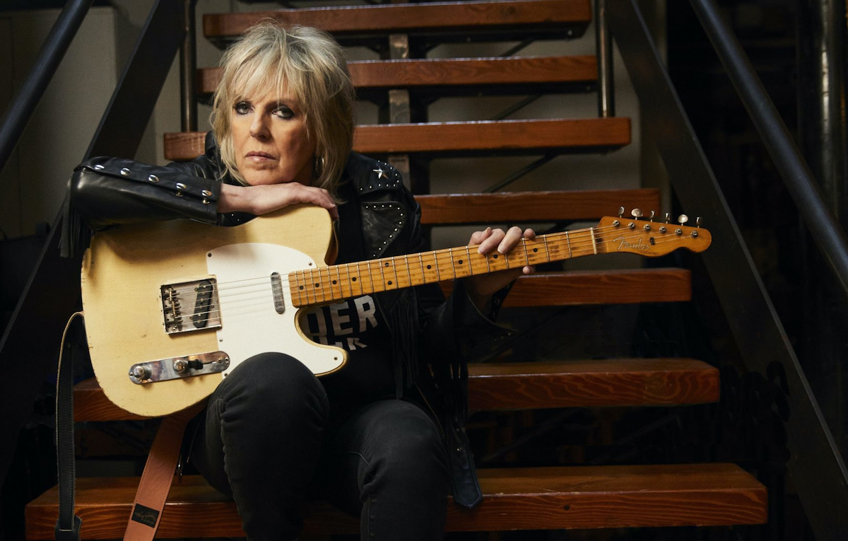 Lucinda Williams ha 70 anni, ma è più rock di te