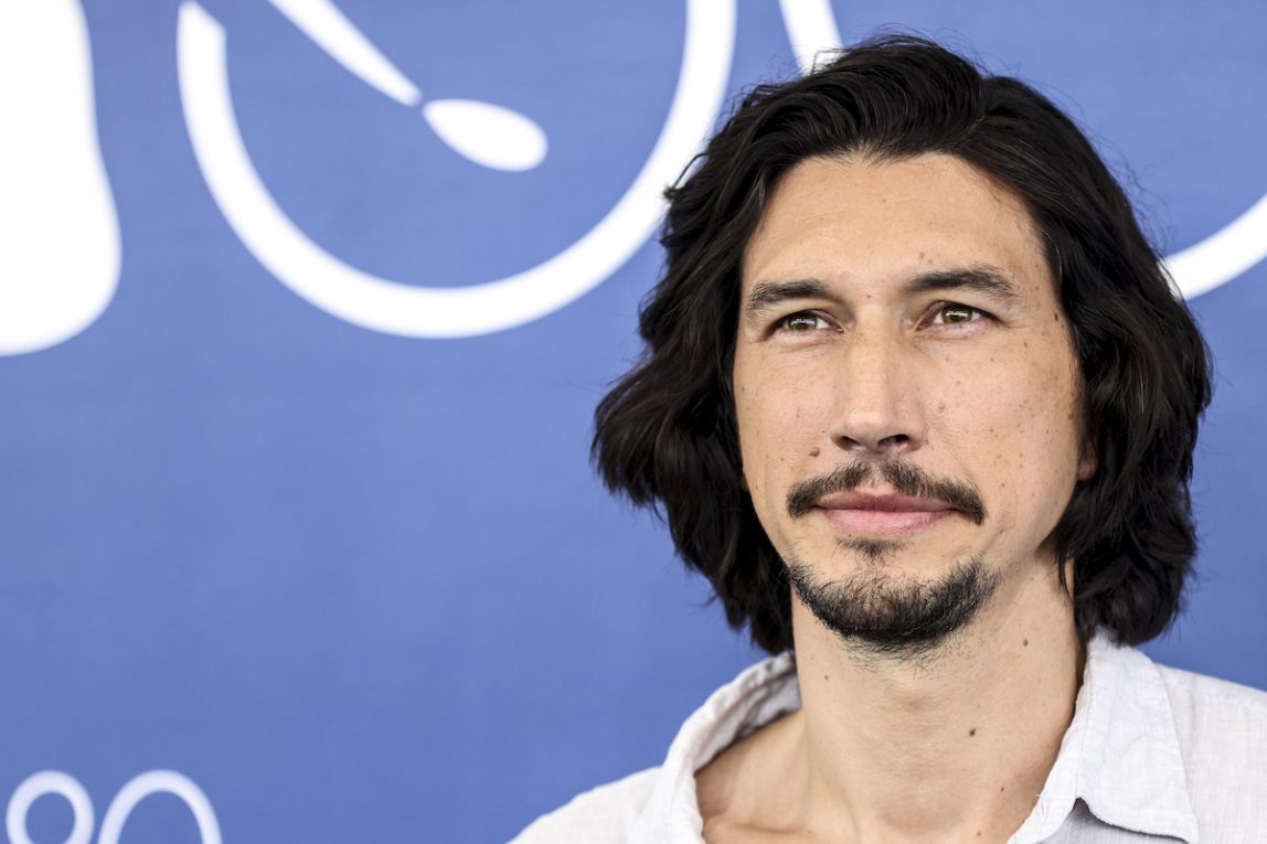 Adam Driver al photocall di 'Ferrari' a Venezia 80