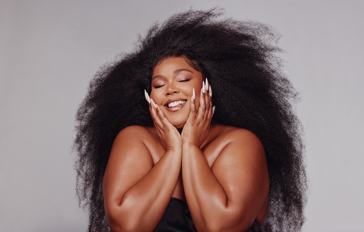 Lo sfogo di Lizzo sui social: «Basta, mollo tutto»