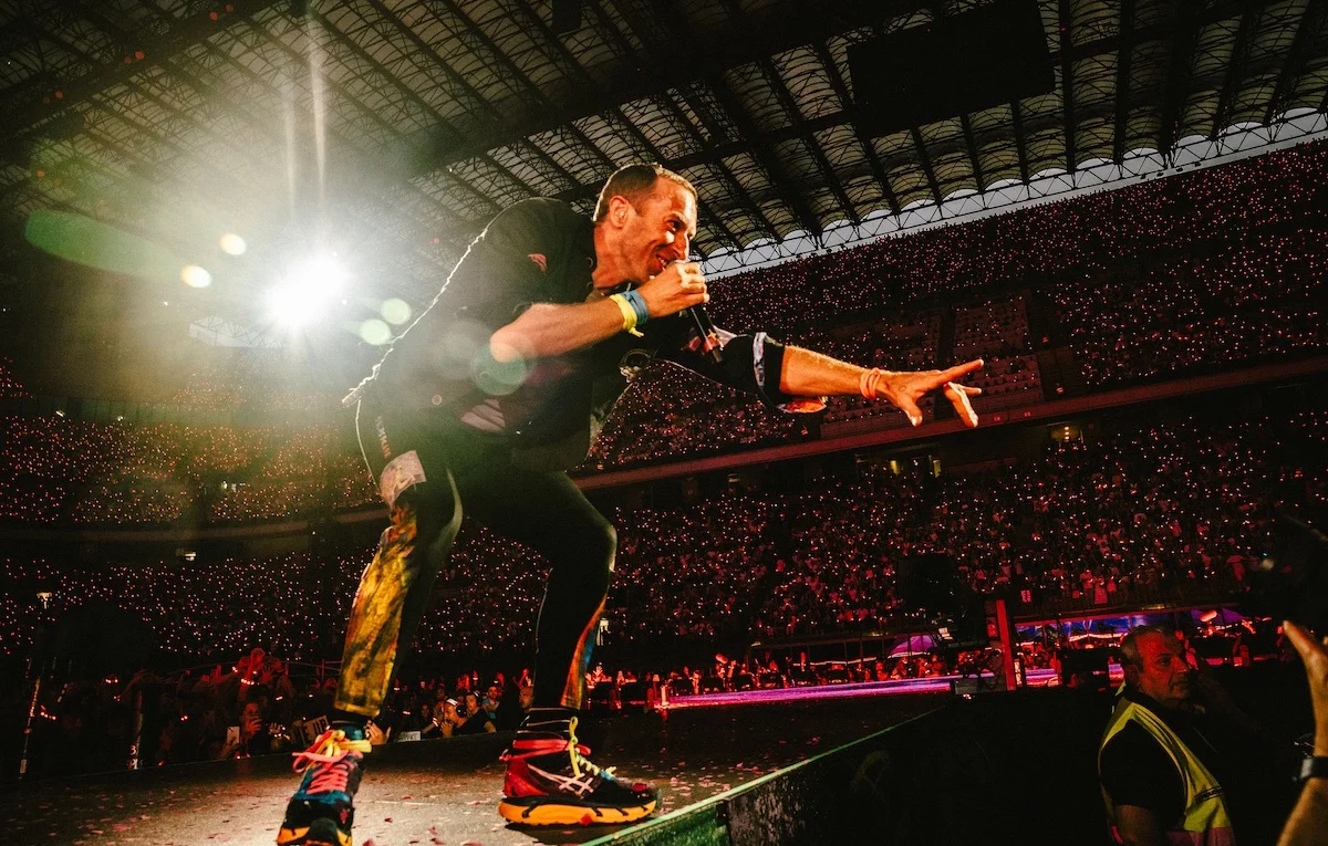 I Coldplay contrattaccano e fanno causa all’ex manager: troppo alti i costi del tour