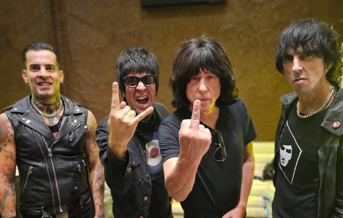 Marky Ramone non si è esibito in una data italiana a causa di una bandiera palestinese