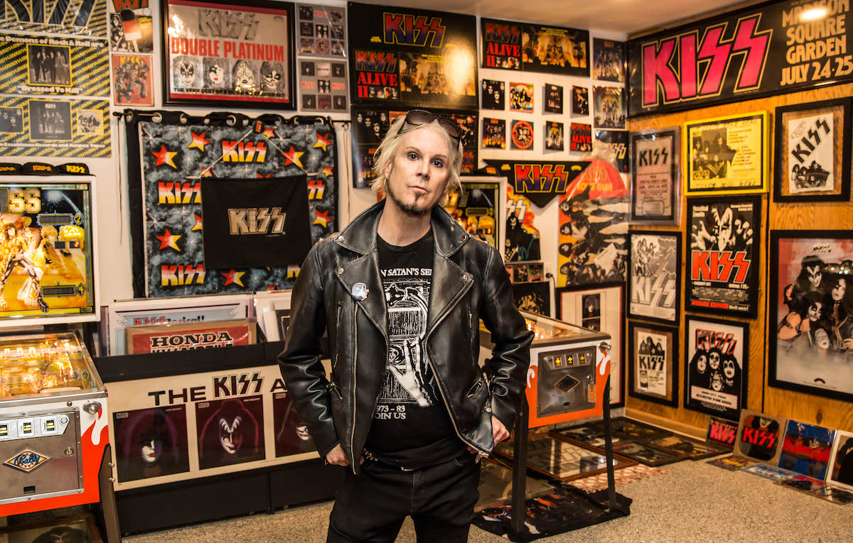 Ehi John 5, ci fai vedere la tua collezione dei Kiss?