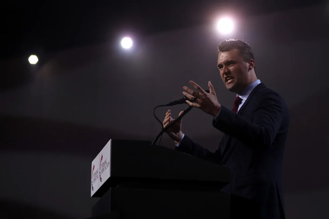 (da USA) Charlie Kirk