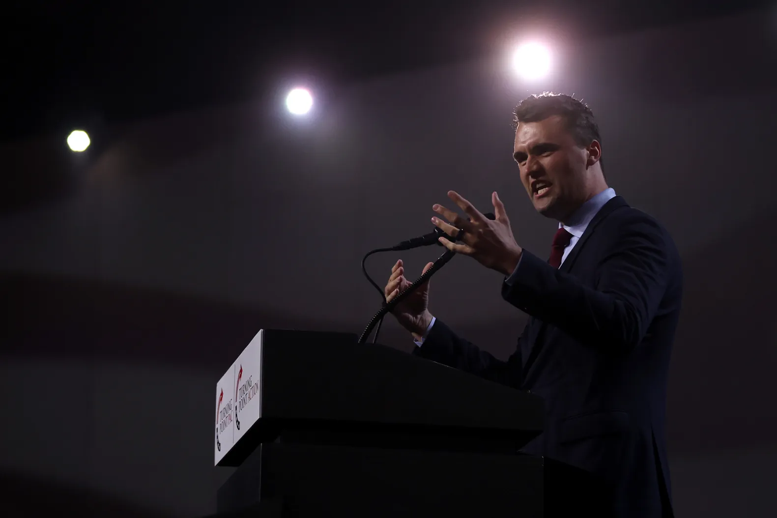 (da USA) Charlie Kirk