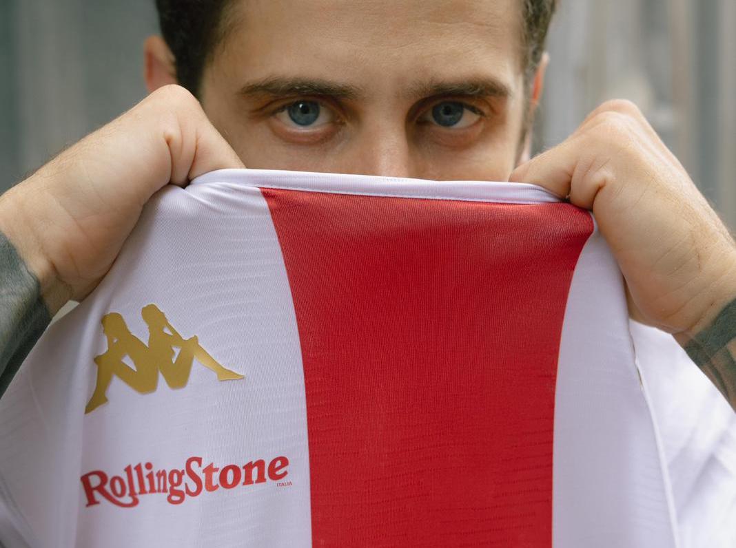 Rolling Stone Italia sarà sulla seconda maglia del Genoa a San Siro contro il Milan