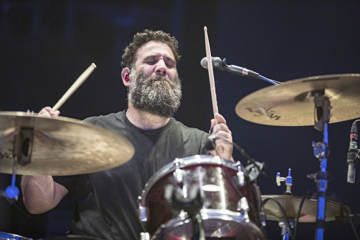 È morto Tim Very, il batterista dei Manchester Orchestra