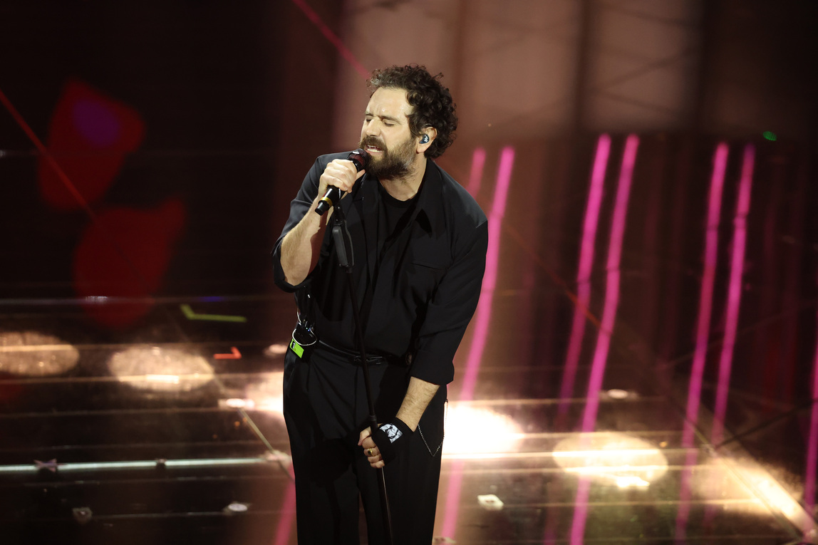 Tommaso Paradiso a Sanremo 2026