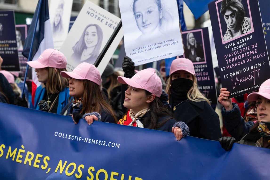 Una manifestazione di Nemesis a Parigi