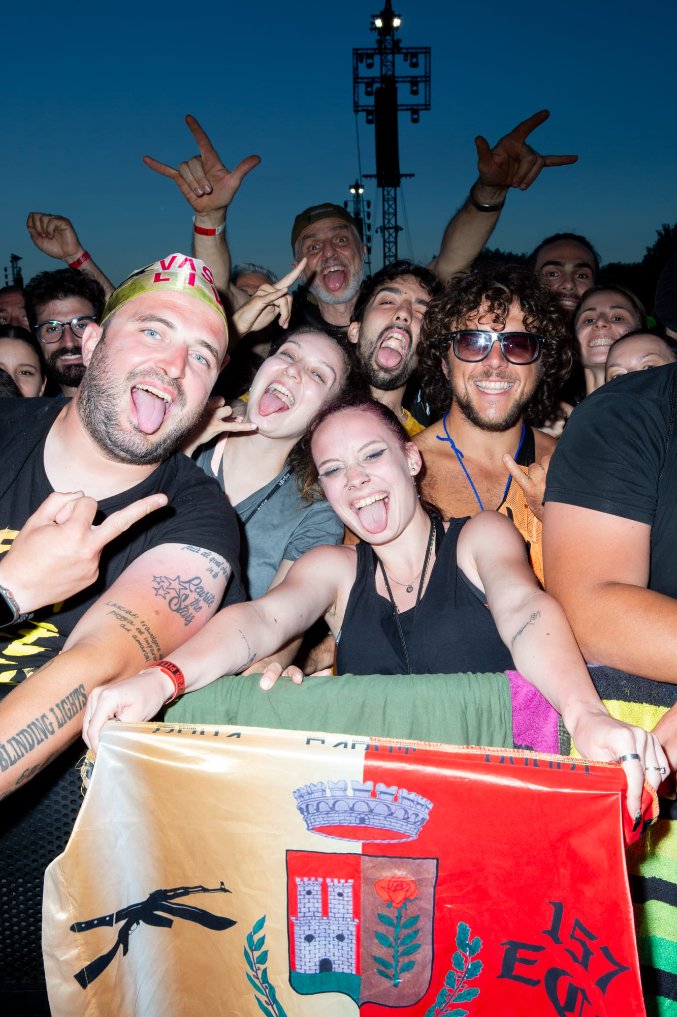 I fan di Vasco al concerto di Ferrara. Foto: Ray Banhoff
