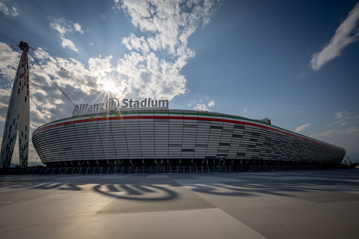 Partono i concerti all’Allianz Stadium, la casa della Juventus diventa un palcoscenico