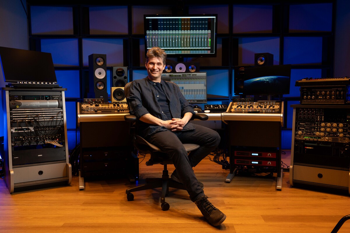 Luca Mattioni, responsabile degli Universal Recording Studios