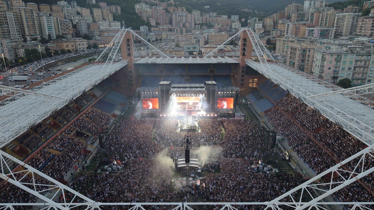 Olly allo stadio Ferraris di Genova. Foto: Francesco Prandoni