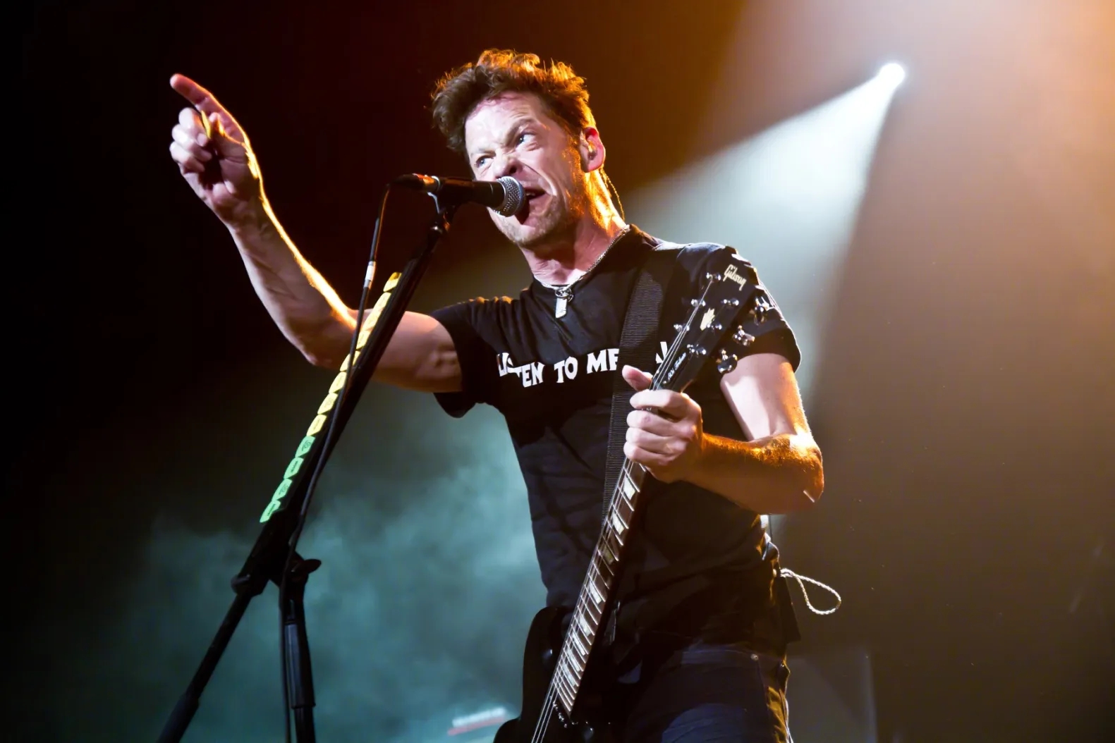 I Metallica bersagliati dalle freccette: il racconto dell’ex bassista Jason Newsted