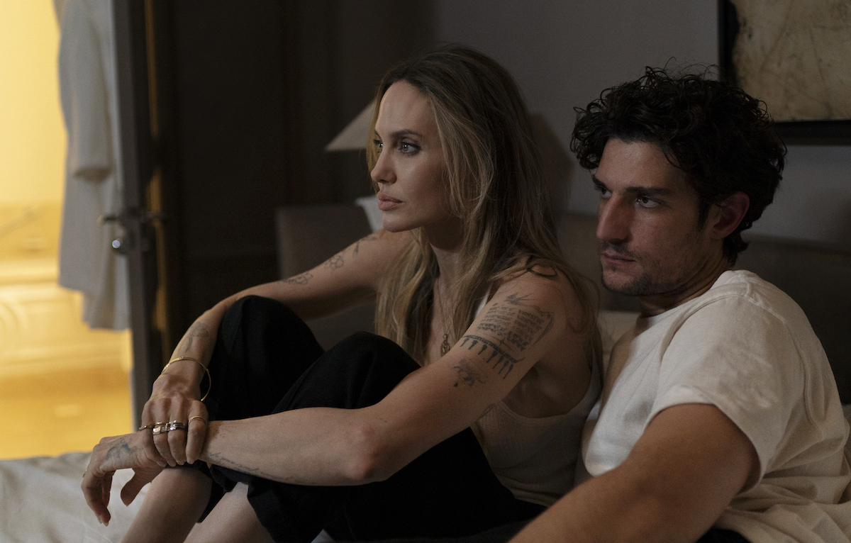 Più che sulla moda, ‘Couture’ è un film sul tempo che rimane
