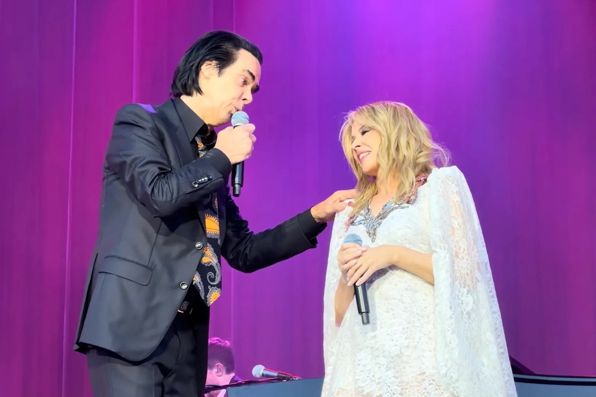 Guarda Kylie Minogue e Nick Cave cantare ‘Where the Wild Roses Grow’ insieme per la prima volta dal 2019