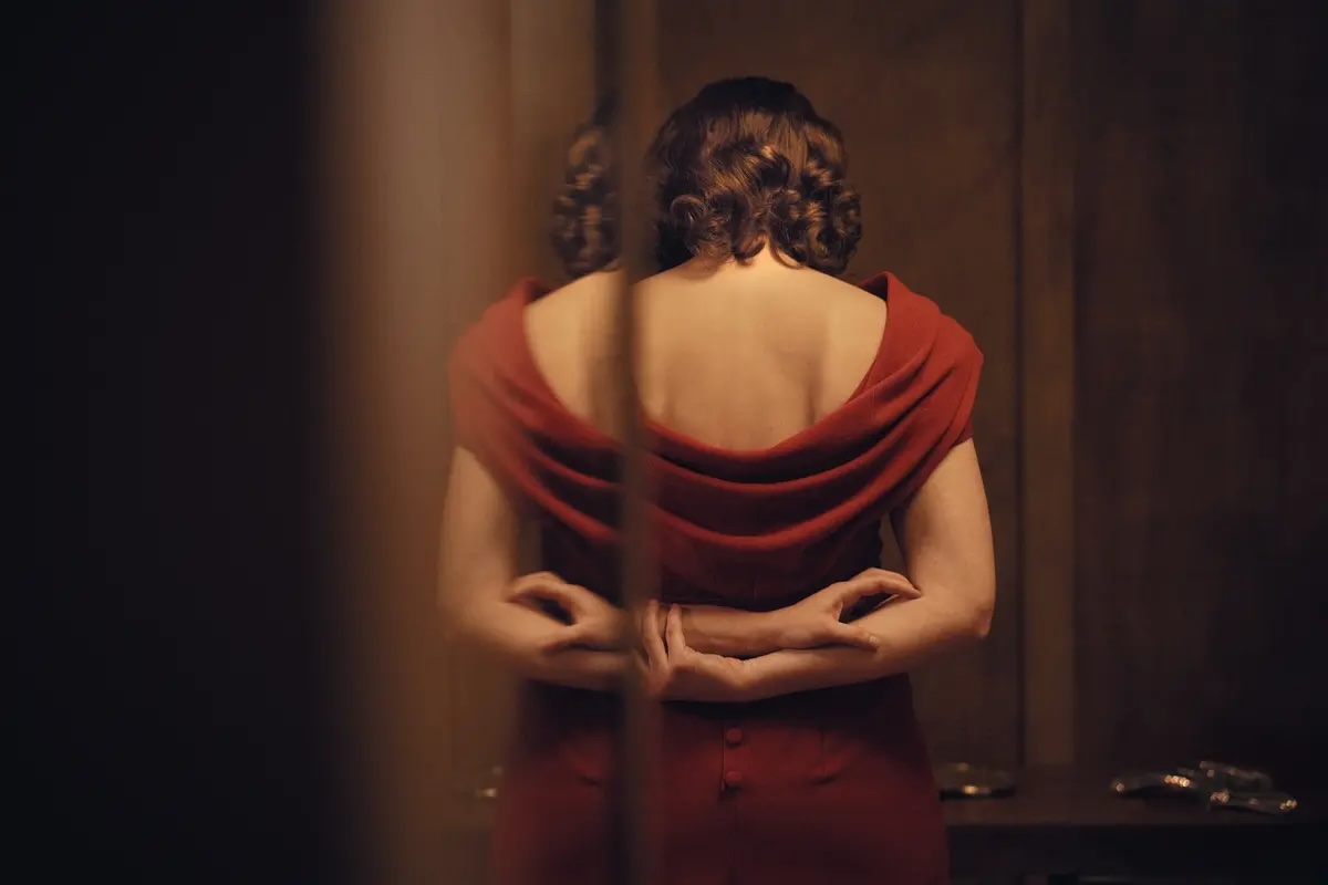 Maggie Gyllenhaal ha spiegato di non aver premiato ‘Woman Unknown’ solo perché diretto da una donna