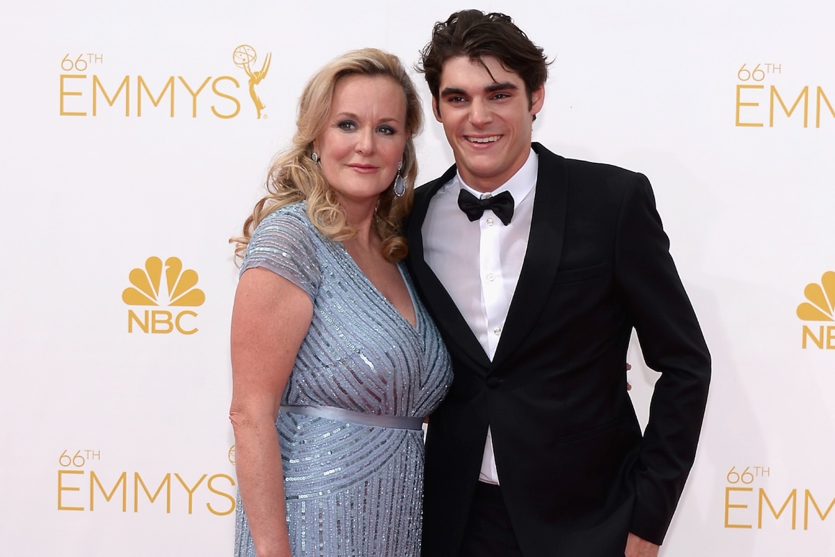 La madre di RJ Mitte ha detto che in famiglia erano preoccupati per la sua salute mentale