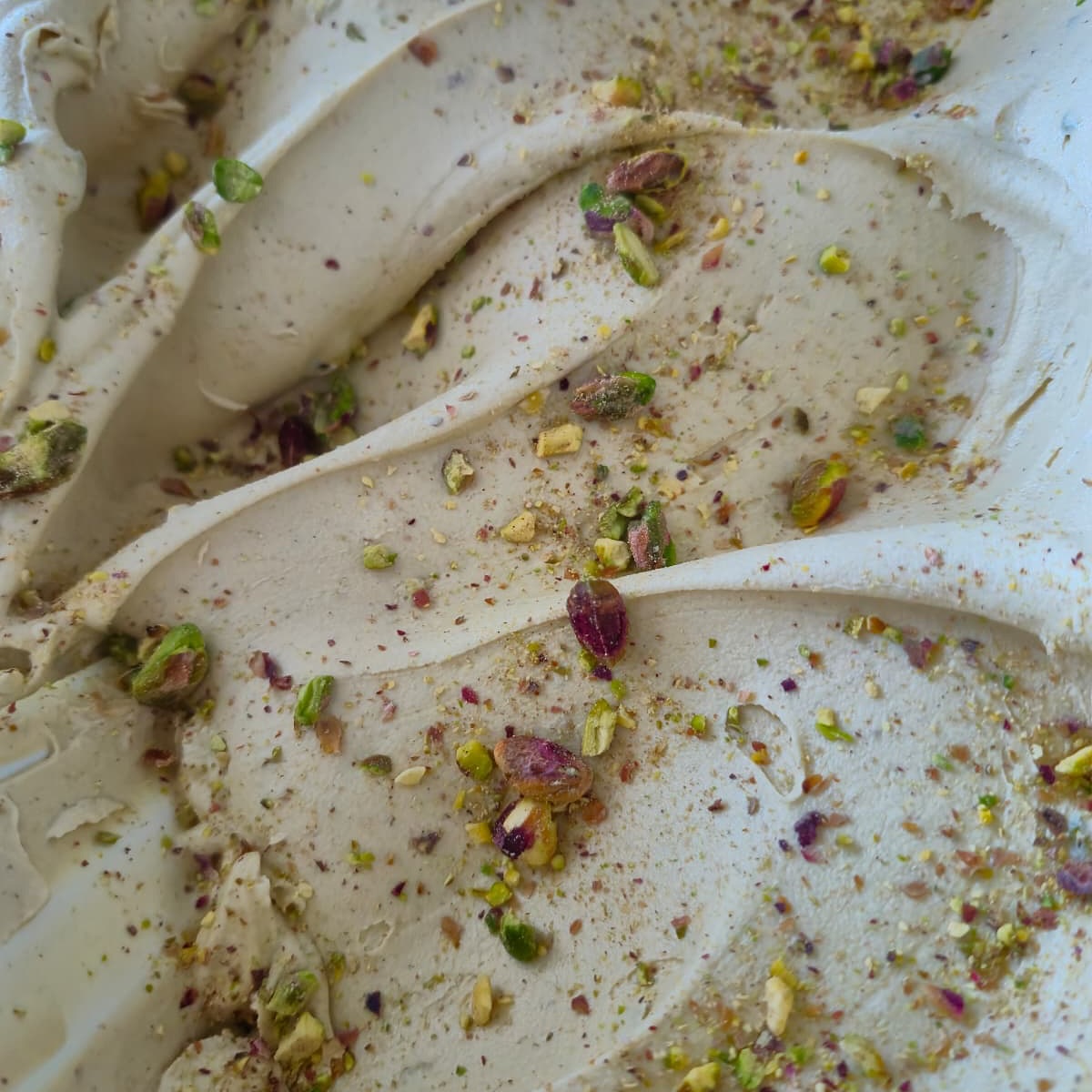 Crema, spatola, crema, repeat